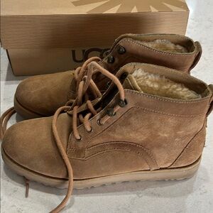 UGG Chesnut Suede Chukka Boots
